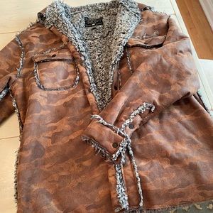 True Grit Camo Sherpa/Fuex Suede Snap Jacket